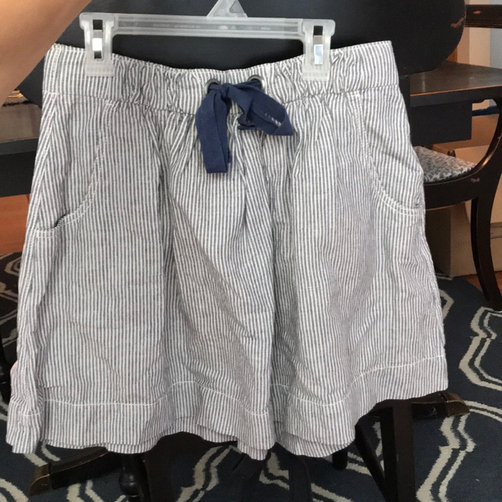 Jcrew skirt with pockets
